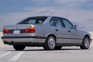1991_bmw_m5_1623042404e11b40c6dcf44d5479LM009-scal