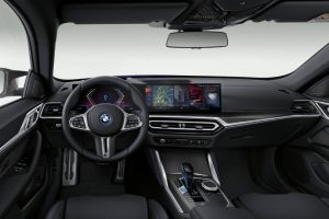 2022-BMW-i4-M50-12