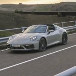 2022-Porsche-911-GTS-18