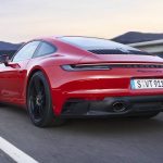 2022-Porsche-911-GTS-38
