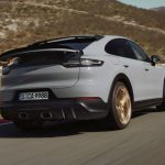 2022-Porsche-Cayenne-Turbo-GT-19