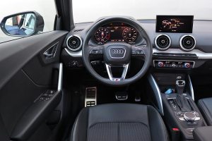 Audi Q2 35 S line (4)