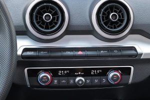 Audi Q2 35 S line (6)