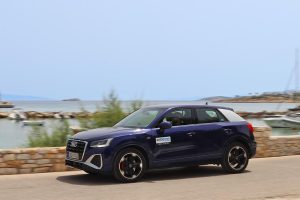 Audi-Q2-35-S-line-Paros-(11)
