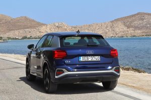 Audi-Q2-35-S-line-Paros-(14)