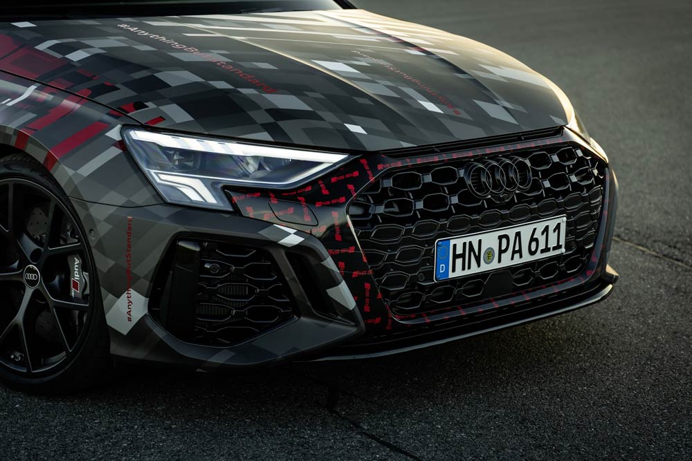 https://autogreeknews.gr/wp-content/uploads/2021/06/Audi-RS-3-2021-16.jpg