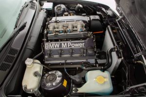 BMW-E30-M3-16