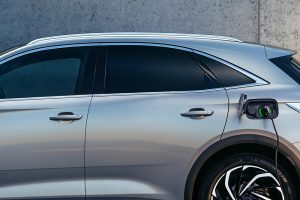 DS7-CROSSBACK-E-Tense-225-(4a)