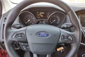 Ford-Focus-2019-(5)
