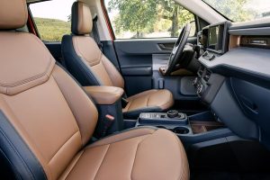 Ford-Maverick_2L-EcoBoost-AWD_Lariat_15