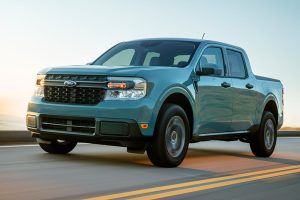 Ford-Maverick_Hybrid_XLT_03