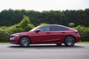 Honda-Civic-Hatchback-2021-(7)