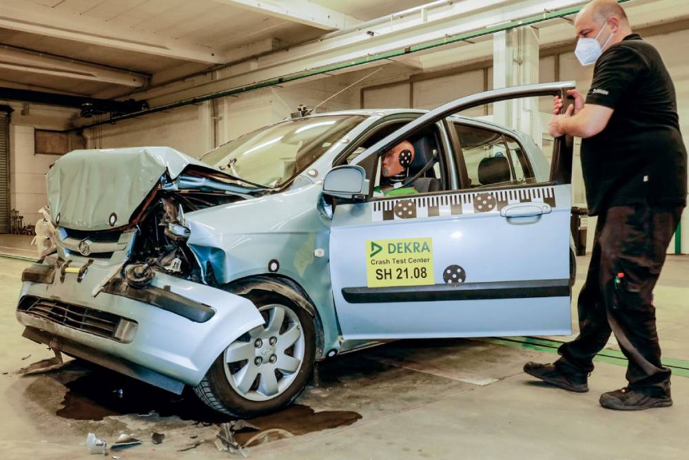 https://autogreeknews.gr/wp-content/uploads/2021/06/Hyundai_Getz_2021_Dekra_crash_test_02.jpg