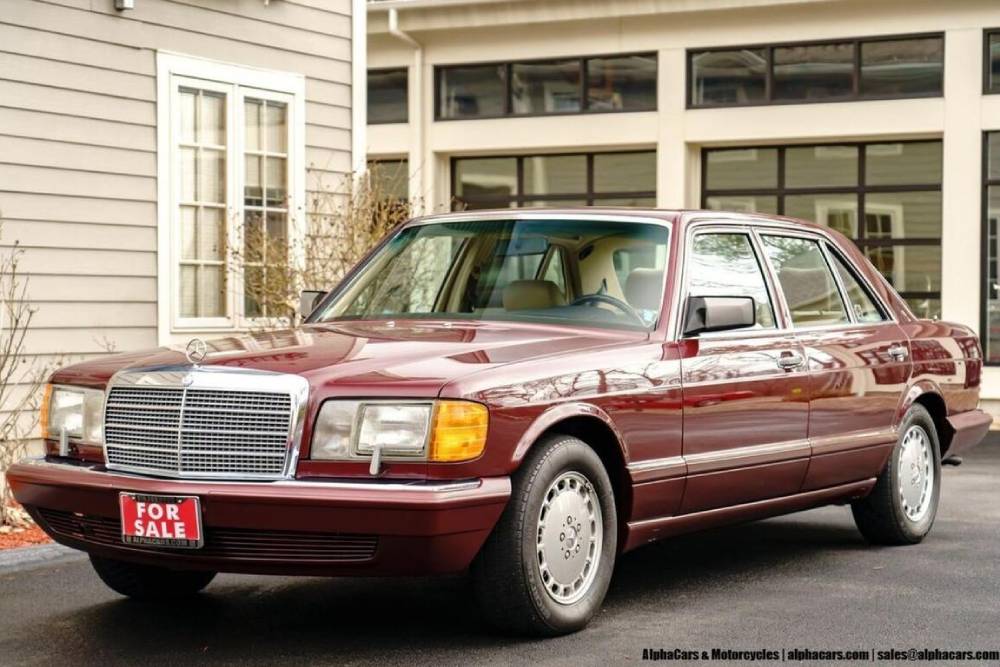 https://autogreeknews.gr/wp-content/uploads/2021/06/Mercedes-420-SEL-2.jpg
