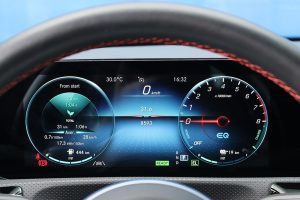 Mercedes CLA 250 e (1)