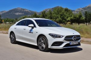 Mercedes CLA 250 e (1)