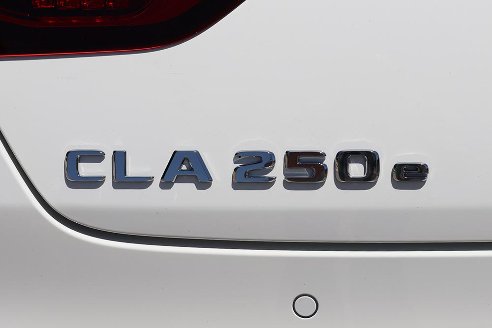https://autogreeknews.gr/wp-content/uploads/2021/06/Mercedes-CLA-250-e-31.jpg