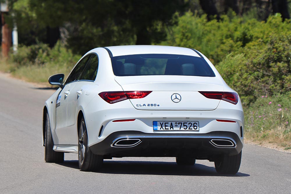 https://autogreeknews.gr/wp-content/uploads/2021/06/Mercedes-CLA-250-e-33.jpg