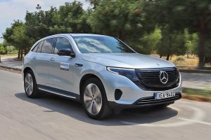 Mercedes-EQC-400-(1)