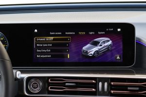 Mercedes-EQC-400-(17)