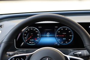 Mercedes-EQC-400-(20)