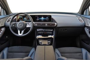 Mercedes-EQC-400-(23)