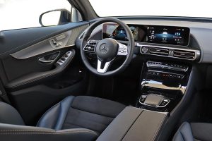 Mercedes-EQC-400-(24)