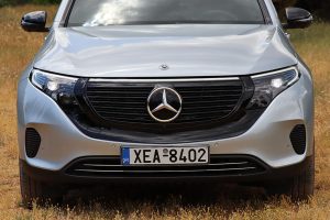 Mercedes-EQC-400-(52)