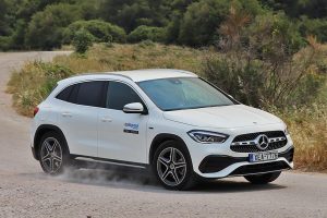 Mercedes GLA 250 e (14)