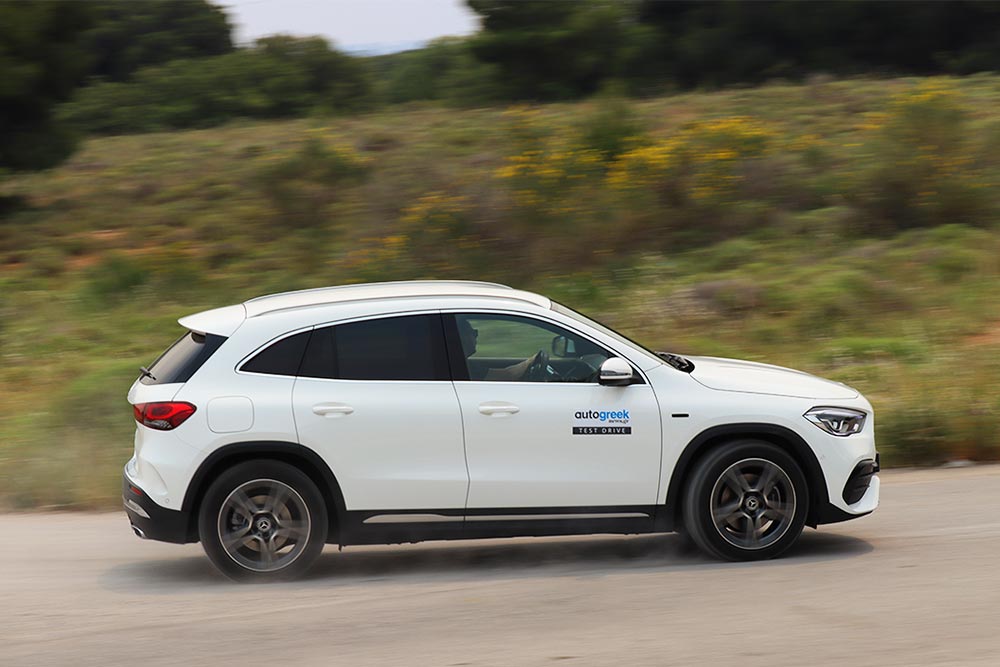 https://autogreeknews.gr/wp-content/uploads/2021/06/Mercedes-GLA-250-e-16.jpg