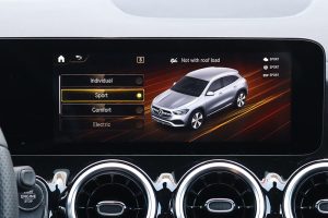 Mercedes-GLA-250-e-(26)