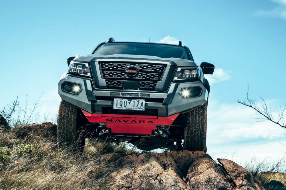 https://autogreeknews.gr/wp-content/uploads/2021/06/Nissan-Navara-Pro-4X-Warrior-4.jpg