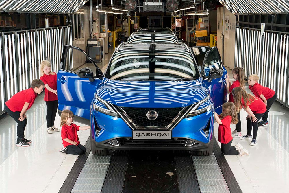 https://autogreeknews.gr/wp-content/uploads/2021/06/Nissan-Qashsai-2021-production-3.jpg