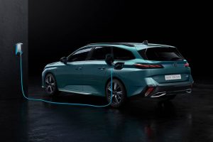 Peugeot-308-SW-2021-(6)