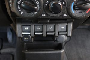 Suzuki-Jimny-professional-(10)