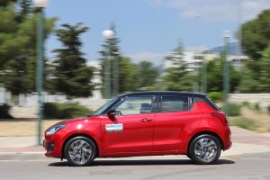 Suzuki-Swift-1.2-Hybrid-(3)