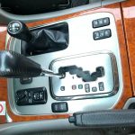 Toyota-Land-Cruiser-100-(3)