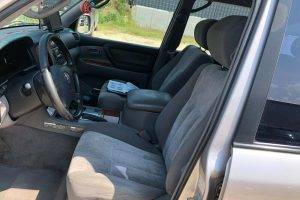 Toyota-Land-Cruiser-100-(7)