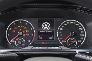 VW T-Cross 1.0 TSI 95 PS interior (12)