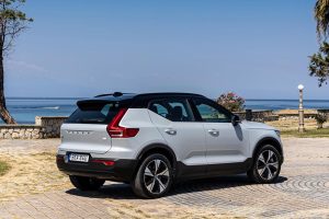 Volvo-XC40-Recharge-(17)