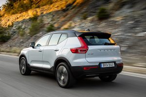 Volvo-XC40-Recharge-(3)