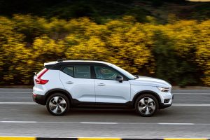 Volvo-XC40-Recharge-(4)