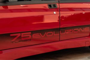 alfa romeo 75 turbo evoluzione (14)