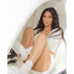 kim-kardashians-lamborghini-urus-looks-like-the-du