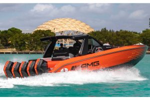 mercedes-amg-cigarette-41-foot-nighthawk-black-series (6)