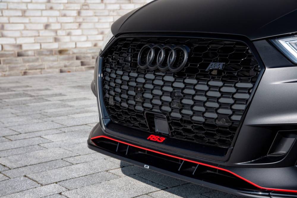 https://autogreeknews.gr/wp-content/uploads/2021/06/ps-sattlerei-audi-rs3-sportback-8v-2021-970-006-15.jpg
