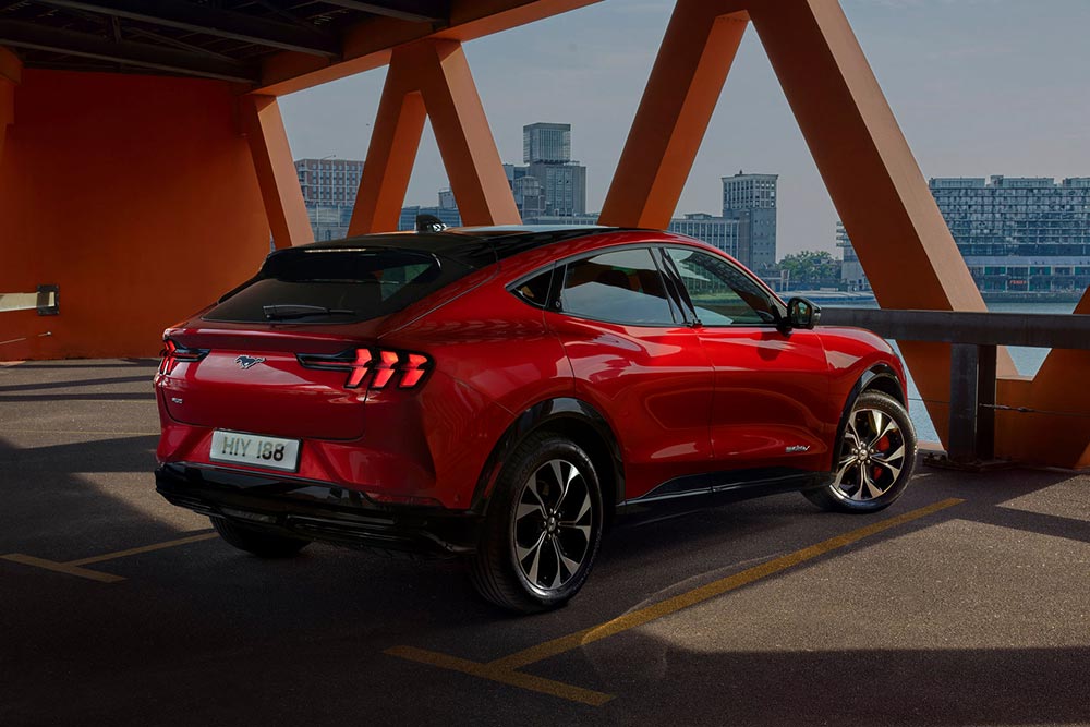 https://autogreeknews.gr/wp-content/uploads/2021/07/2020_FORD_MACH-E_AWD_07.jpg