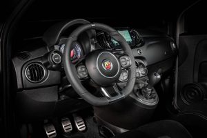 2022-Abarth-F595-15