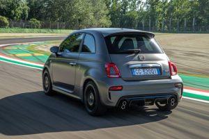 2022-Abarth-F595-4