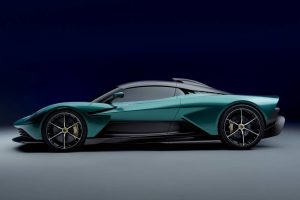 2022-Aston-Martin-Valhalla-6